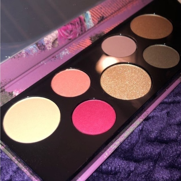 M•A•C Girls ‘Risk Taker’ Palette - Picture 6 of 9